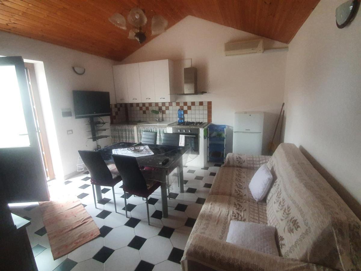 Appartamento Stangoni Badesi Ngoại thất bức ảnh